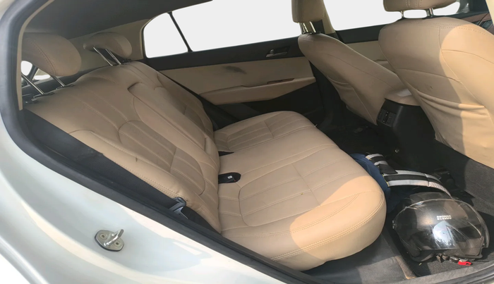 2017 Hyundai Creta SX PLUS 1.6 PETROL, Petrol, Manual, 71,645 km, interior