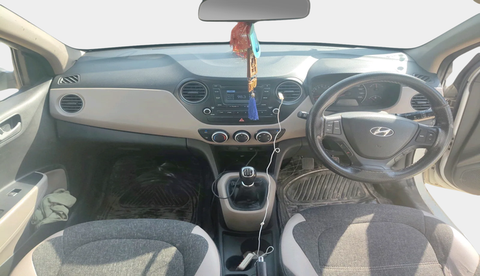 2015 Hyundai Grand i10 SPORTZ 1.2 KAPPA VTVT, Petrol, Manual, 96,159 km, interior