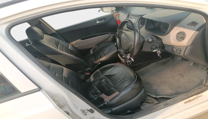 2016 Hyundai Grand i10 SPORTZ 1.2 KAPPA VTVT, Petrol, Manual, 88,464 km, interior