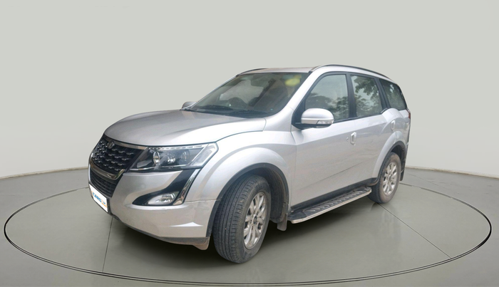 2019 Mahindra XUV500 W9 AT, Diesel, Automatic, 65,231 km, exterior