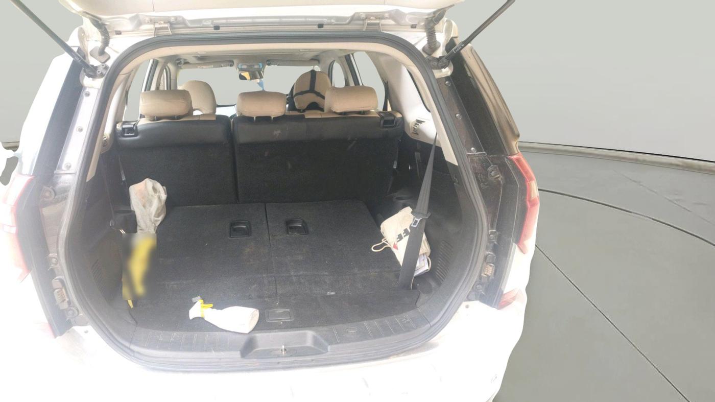 2019 Mahindra XUV500 W9 AT, Diesel, Automatic, 65,231 km, exterior