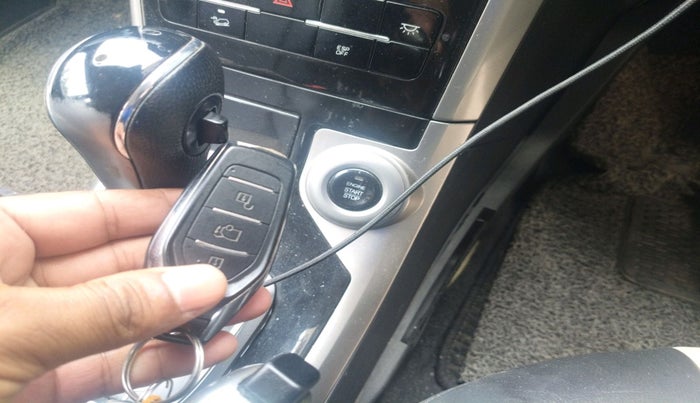 2019 Mahindra XUV500 W9 AT, Diesel, Automatic, 65,231 km, interior