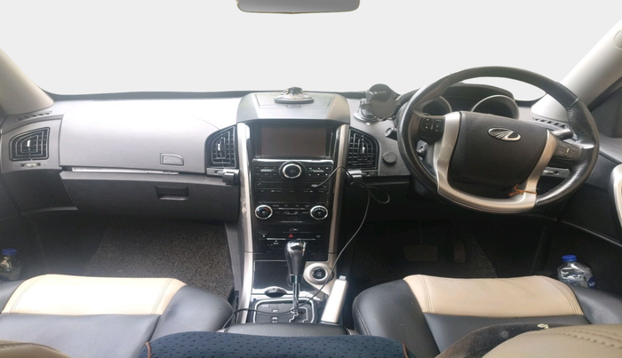 2019 Mahindra XUV500 W9 AT, Diesel, Automatic, 65,231 km, interior