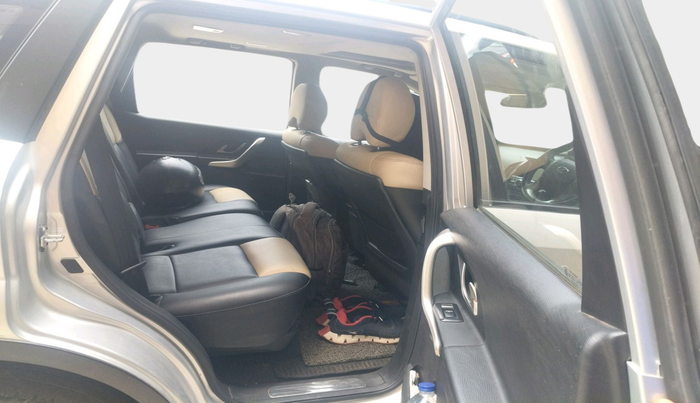 2019 Mahindra XUV500 W9 AT, Diesel, Automatic, 65,231 km, interior