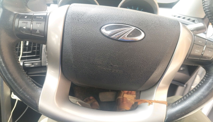 2019 Mahindra XUV500 W9 AT, Diesel, Automatic, 65,231 km, interior