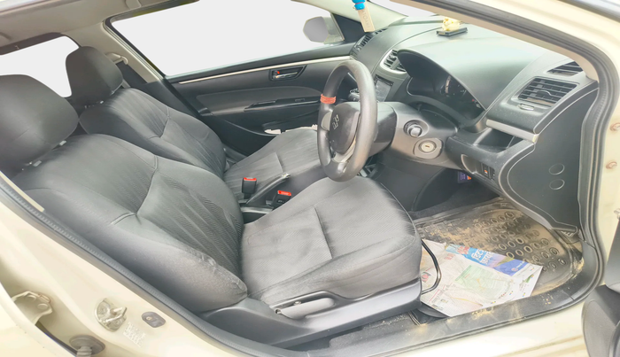 2013 Maruti Swift VXI, Petrol, Manual, 1,29,001 km, interior