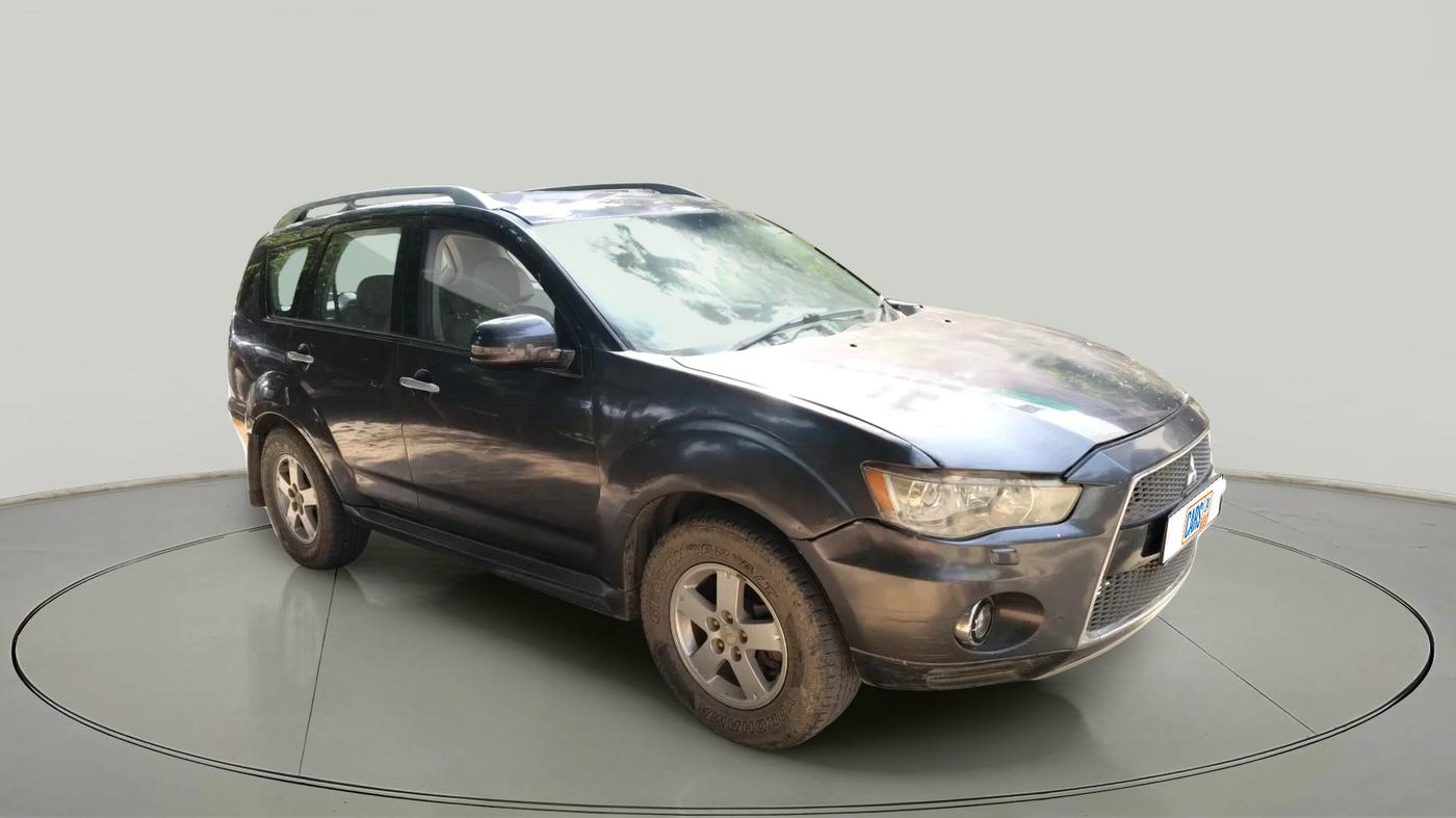2011 Mitsubishi Outlander 2.4 MIVEC, Petrol, Automatic, 94,115 km, exterior