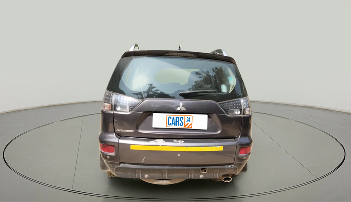 2011 Mitsubishi Outlander 2.4 MIVEC, Petrol, Automatic, 94,115 km, exterior