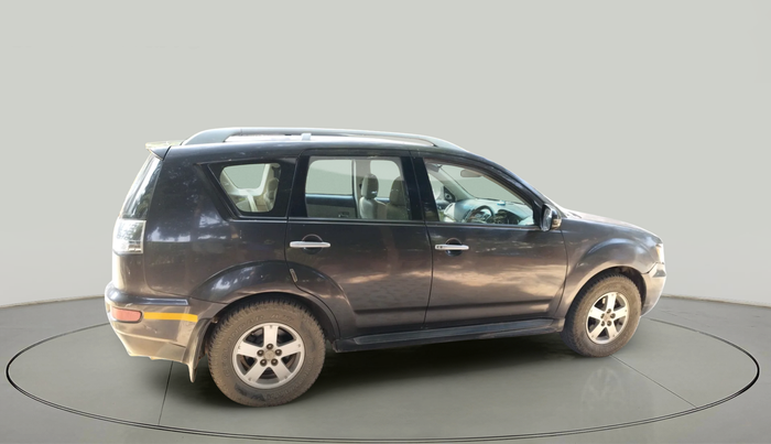 2011 Mitsubishi Outlander 2.4 MIVEC, Petrol, Automatic, 94,115 km, exterior