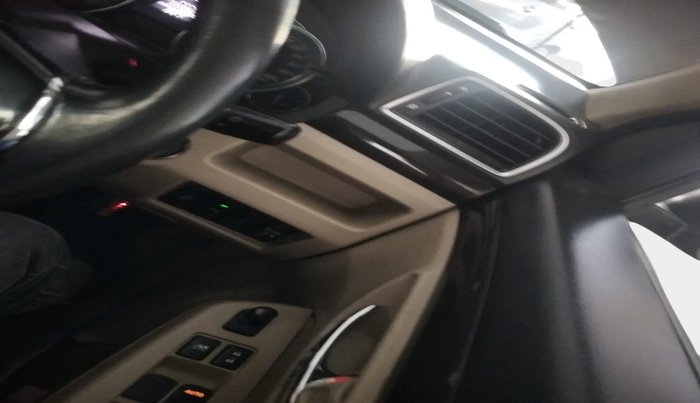 2016 Maruti Ciaz ZDI+ SHVS, Diesel, Manual, 1,11,725 km, interior