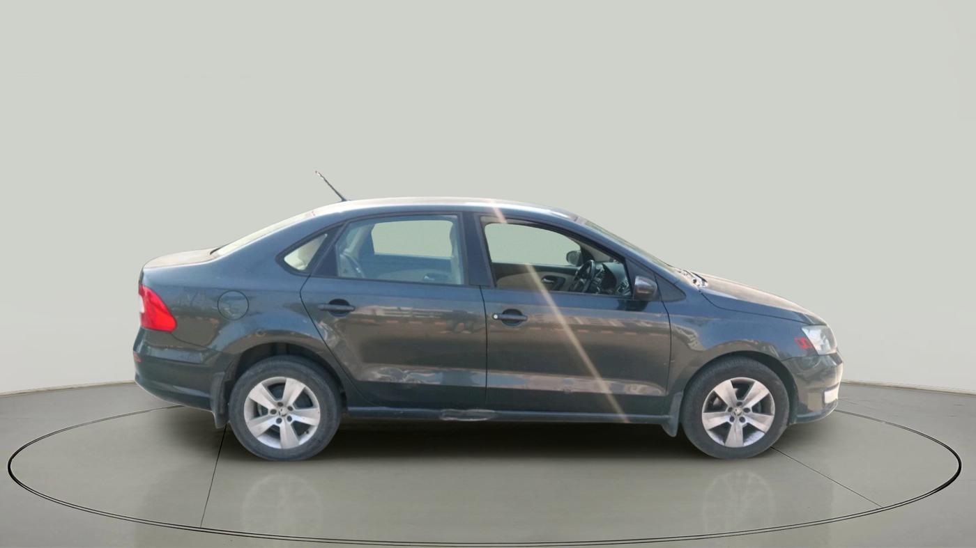 2018 Skoda Rapid AMBITION 1.5 TDI AT, Diesel, Automatic, 73,981 km, exterior