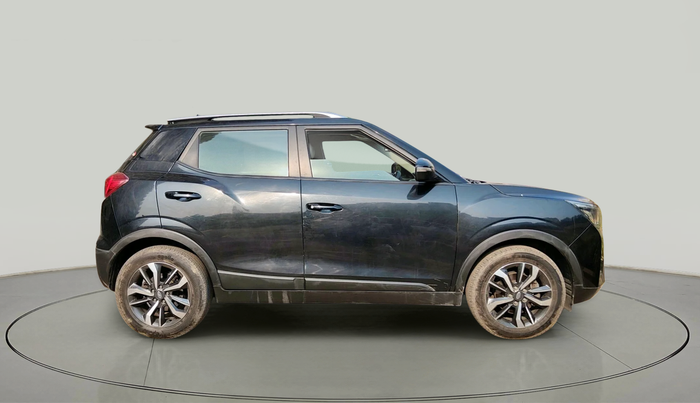 2019 Mahindra XUV300 W8 (O) 1.5 DIESEL, Diesel, Manual, 80,030 km, exterior