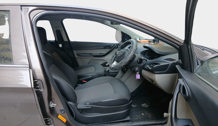 2018 Tata Tiago XE PETROL, Petrol, Manual, 28,830 km, interior