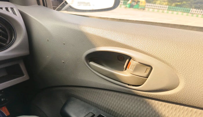 2011 Toyota Etios Liva G, Petrol, Manual, 79,932 km, interior