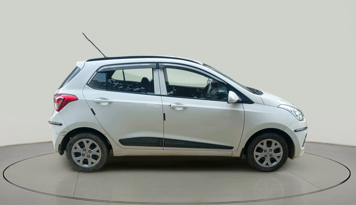 2016 Hyundai Grand i10 SPORTZ 1.2 KAPPA VTVT, Petrol, Manual, 65,368 km, exterior