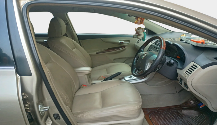 2012 Toyota Corolla Altis VL AT PETROL, Petrol, Automatic, 1,50,946 km, interior