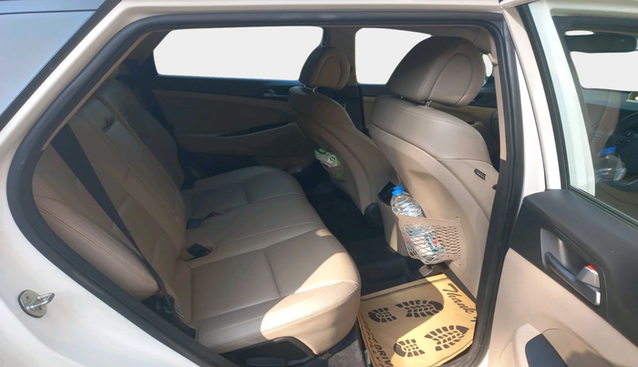 2017 Hyundai Tucson GLS 2WD AT DIESEL, Diesel, Automatic, 81,861 km, interior