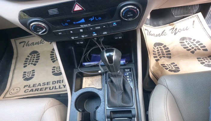 2017 Hyundai Tucson GLS 2WD AT DIESEL, Diesel, Automatic, 81,861 km, interior