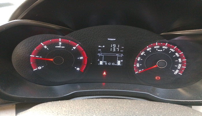 2019 Mahindra XUV300 W4 1.5 DIESEL, Diesel, Manual, 91,010 km, interior