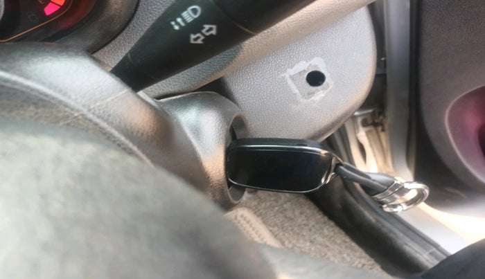 2017 Renault Kwid RXT 0.8, Petrol, Manual, 76,033 km, interior