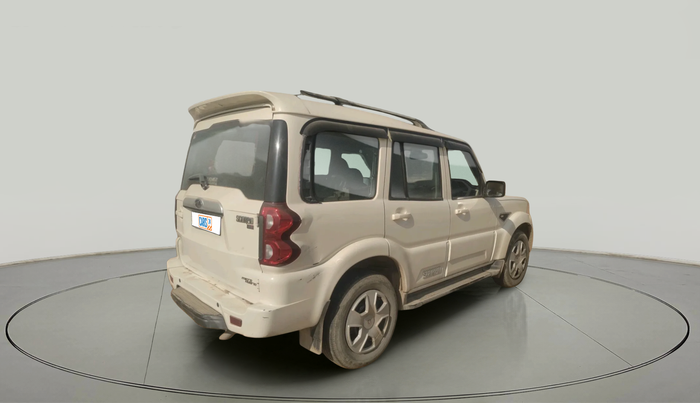 2019 Mahindra Scorpio S7, Diesel, Manual, 1,20,778 km, exterior