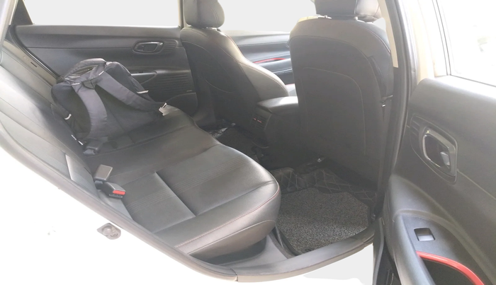 2021 Hyundai NEW I20 ASTA 1.0 GDI TURBO DCT, Petrol, Automatic, 24,551 km, interior