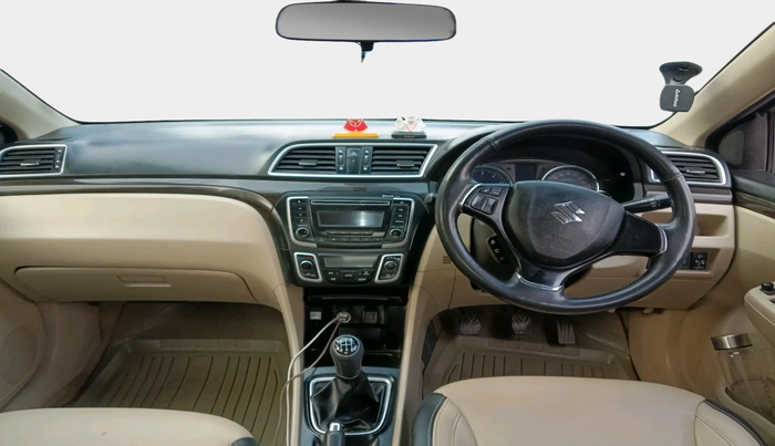 2017 Maruti Ciaz DELTA DIESEL 1.3, Diesel, Manual, 1,42,402 km, interior