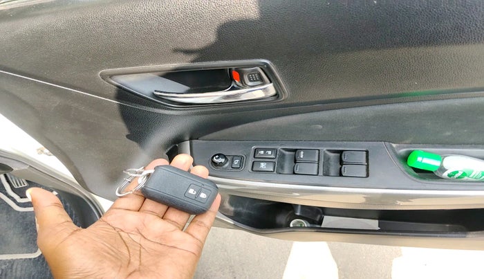 2018 Maruti Swift ZXI, Petrol, Manual, 76,830 km, interior