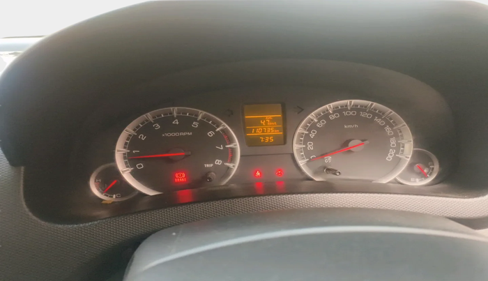 2013 Maruti Swift VXI, Petrol, Manual, 1,10,735 km, interior