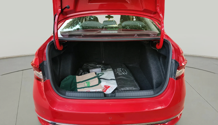 2022 Skoda SLAVIA STYLE 1.5L TSI MT, Petrol, Manual, 31,871 km, exterior