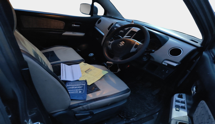 2014 Maruti Wagon R 1.0 VXI, Petrol, Manual, 1,24,404 km, interior