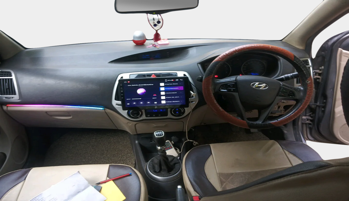 2014 Hyundai i20 SPORTZ 1.2, Petrol, Manual, 89,229 km, interior
