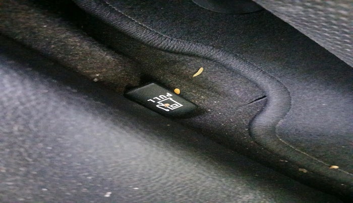 2017 Ford New Figo TREND 1.5L DIESEL, Diesel, Manual, 1,41,247 km, interior