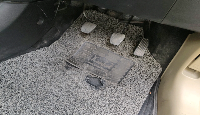 2014 Honda Mobilio 1.5L I-VTEC S, Petrol, Manual, 1,09,234 km, interior