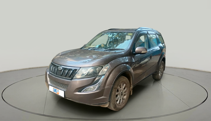 2018 Mahindra XUV500 W10, Diesel, Manual, 92,426 km, exterior