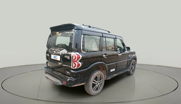 2021 Mahindra Scorpio S9, Diesel, Manual, 94,646 km, exterior