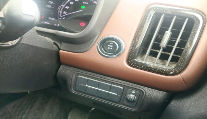 2024 Mahindra SCORPIO-N Z8 DIESEL AT 2WD 7 STR, Diesel, Automatic, 59,776 km, interior