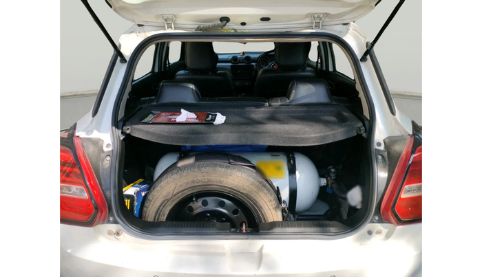 2022 Maruti Swift VXI CNG, Petrol, Manual, 77,000 km, exterior