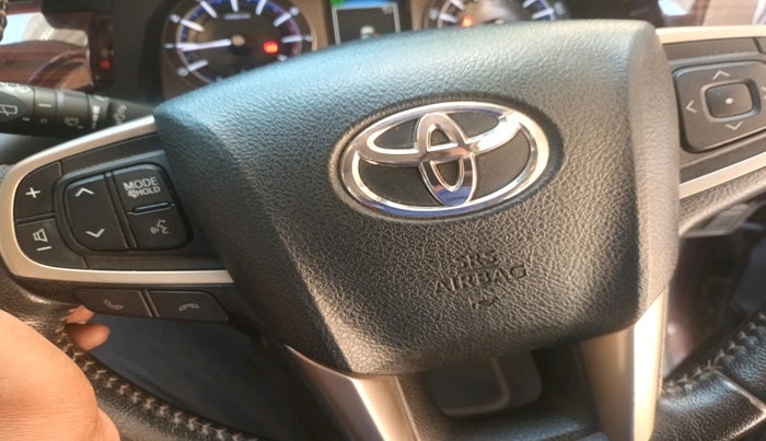 2016 Toyota Innova Crysta 2.7 VX 7 STR, Petrol, Manual, 68,820 km, interior