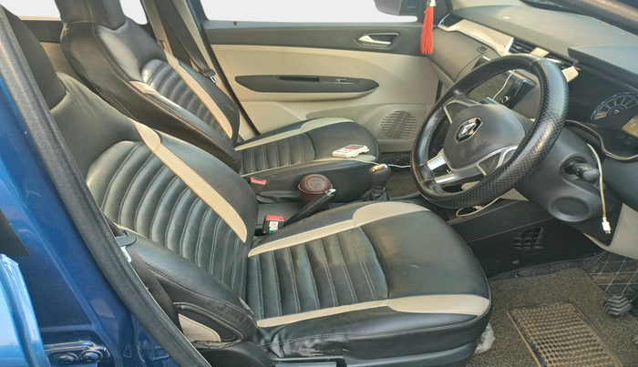 2020 Renault TRIBER RXZ AMT, Petrol, Automatic, 48,198 km, interior