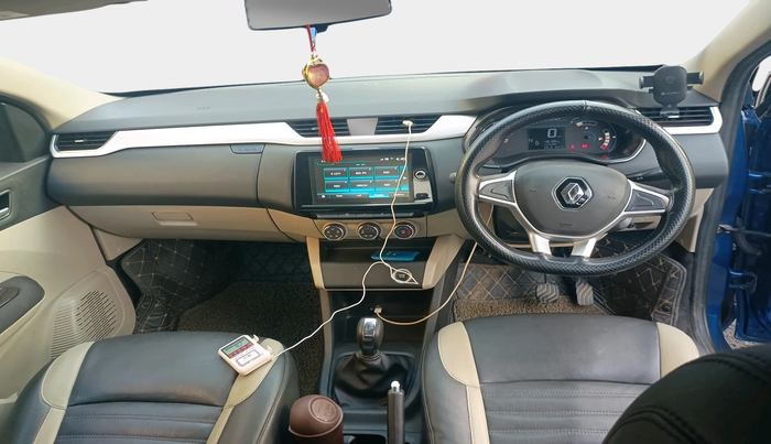 2020 Renault TRIBER RXZ AMT, Petrol, Automatic, 48,198 km, interior