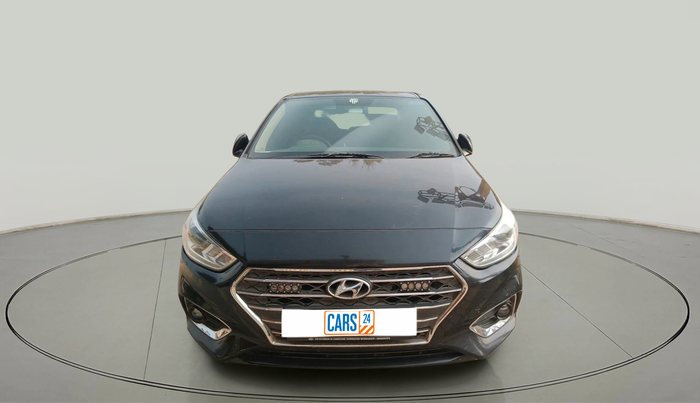 2018 Hyundai Verna 1.6 VTVT SX, Petrol, Manual, 46,246 km, exterior