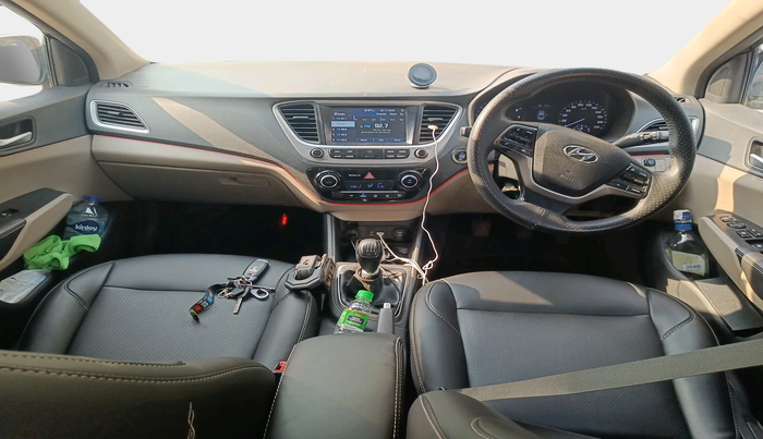 2018 Hyundai Verna 1.6 VTVT SX, Petrol, Manual, 46,246 km, interior