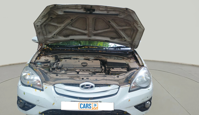 2011 Hyundai Verna TRANSFORM 1.6 SX VTVT, Petrol, Manual, 55,978 km, exterior