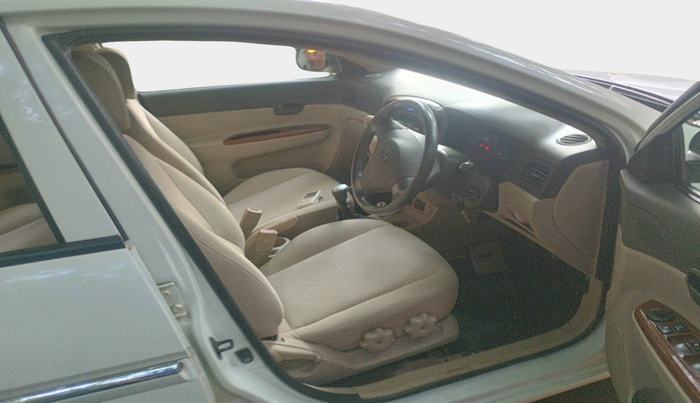 2011 Hyundai Verna TRANSFORM 1.6 SX VTVT, Petrol, Manual, 55,978 km, interior