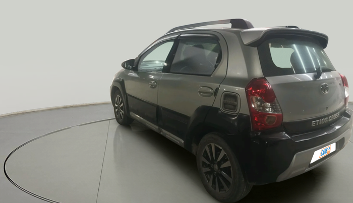 2015 Toyota Etios CROSS 1.2 G, Petrol, Manual, 70,902 km, exterior