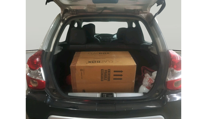 2015 Toyota Etios CROSS 1.2 G, Petrol, Manual, 70,902 km, exterior