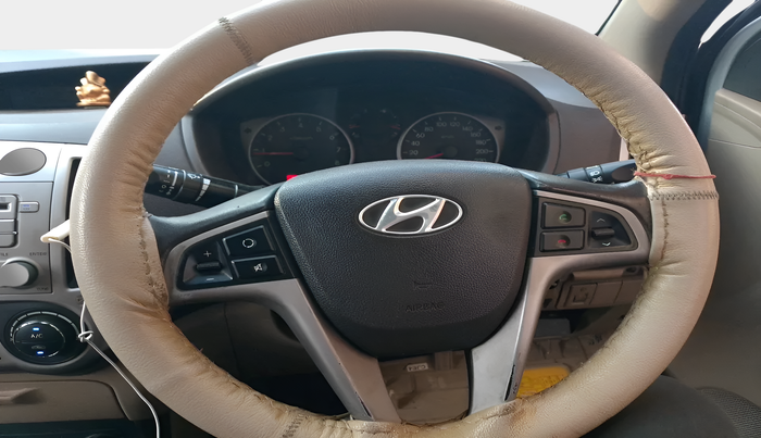 2011 Hyundai i20 SPORTZ 1.2, Petrol, Manual, 1,25,724 km, interior