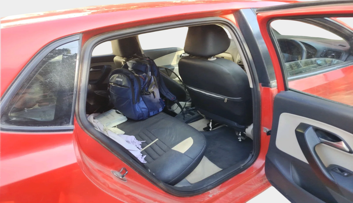 2013 Volkswagen Polo COMFORTLINE 1.2L PETROL, Petrol, Manual, 1,18,885 km, interior