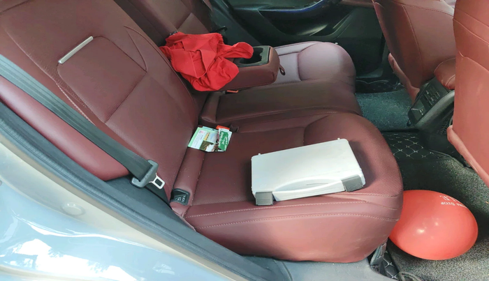 2024 Tata Curvv Accomplished S 1.2 Petrol 6MT, Petrol, Manual, 20,516 km, interior